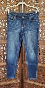 WHBM The Skimmer Cropped Skinny Jeans